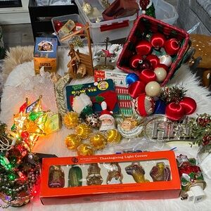 Christmas Lot, some vintage see pictures